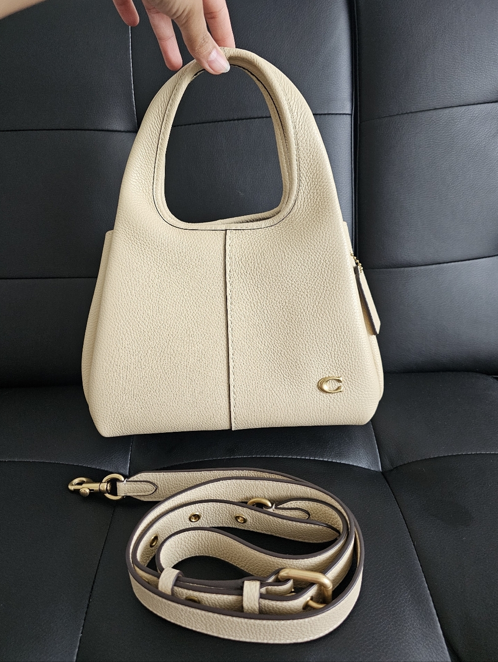 Authentic Coach Lana 23 - PRICE FIRM